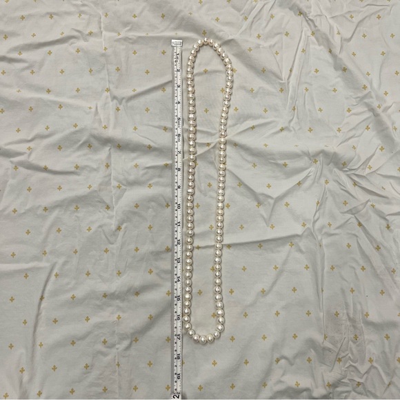 Long Pearl Necklace - Picture 2 of 2